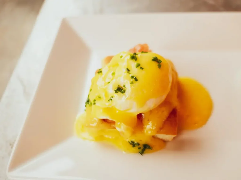 oeuf dur coupe jaune parfait casserole