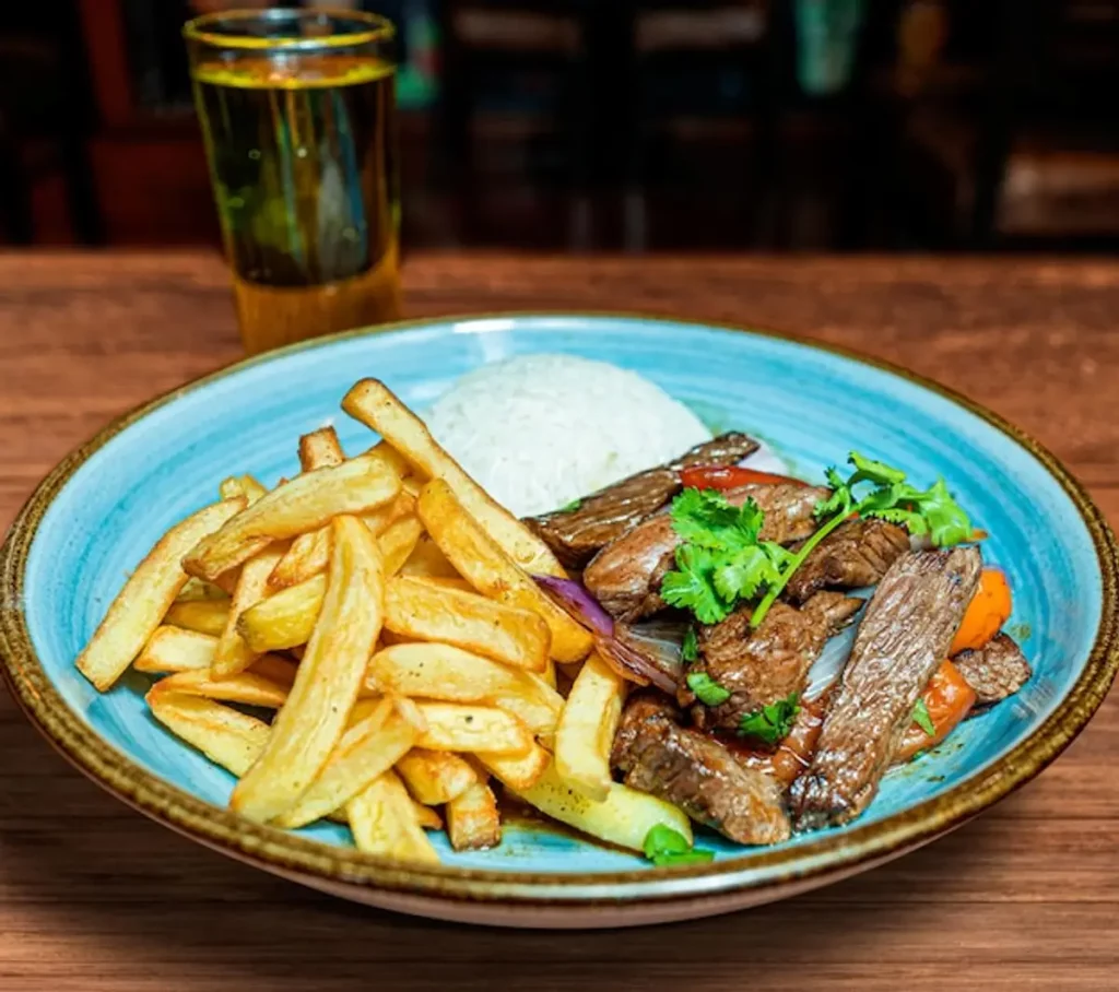 assiette boeuf frites sauce paradis