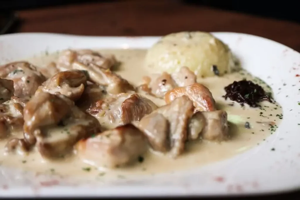 blanquette veau sauce crème champignons