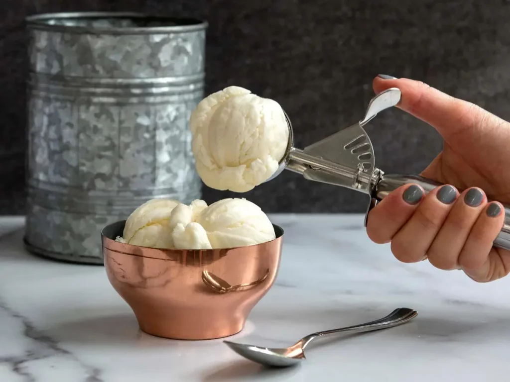 Glaces maison sans sorbetière : la méthode inratable